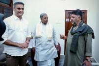 Karnataka leadership crisis: 'No differences between us', Siddaramaiah, D.K. Shivakumar say after breakfast meet