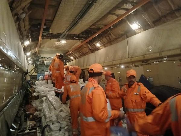 NDRF deploys teams to Sri Lanka under Op Sagar Bandhu for Cyclone 'Ditwah' relief