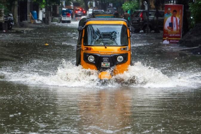 Chennai Witnesses Rainfall Ahead of Cyclone Ditwah Landfall