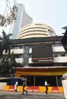 Sensex, Nifty end lower amid profit booking Sensex, Nifty end lower amid profit booking