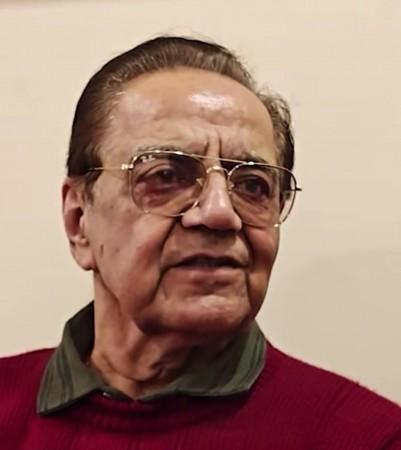 'I would have slapped her…' Bigg Boss 19 winner Gaurav Khanna's father slams Farrhana Bhatt for mocking him