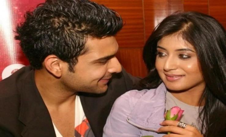 Karan Kundrra's ex-gf Kritika Kamra confirms relationship with Gaurav Kapur; here's a look at the men she has dated in the past Karan Kundrra's ex-gf Kritika Kamra confirms relationship with Gaurav Kapur; here's a look at the men she has dated in the past