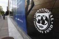 IMF flags risks, slippages in Pakistan reforms despite $1.2 billion tranche