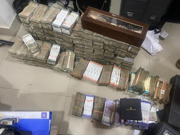 US govt impersonation scam busted in Noida; Rs 1.88 crore recovered, 6 arrested US govt impersonation scam busted in Noida; Rs 1.88 crore recovered, 6 arrested