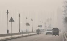 Cold wave continues in Kashmir; day temperature drops to 7