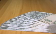 The report from JM Financial noted that the rupee depreciated about 6 per cent in 2025 compared to the historical average annual depreciation of roughly 3.5 per cent, citing FII outflows and trade‑deal overhang with the US.