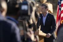 US bombs ISIS targets across central Syria in retaliation for deadly assault