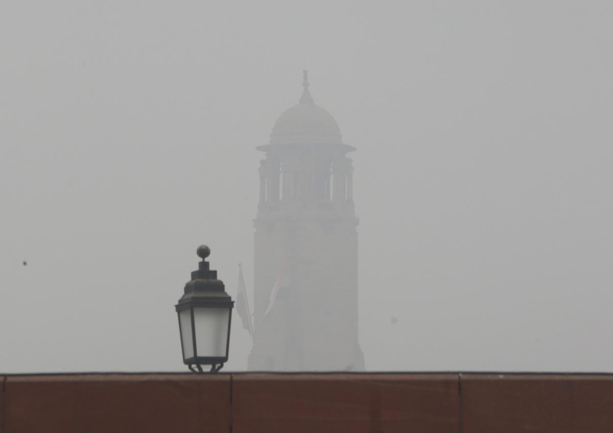 Delhi air pollution: AQI slips into near severe zone amid dense fog, cold conditions