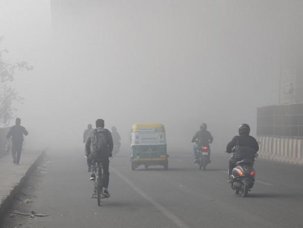 Delhi-NCR suffers amid severe pollution, dense fog