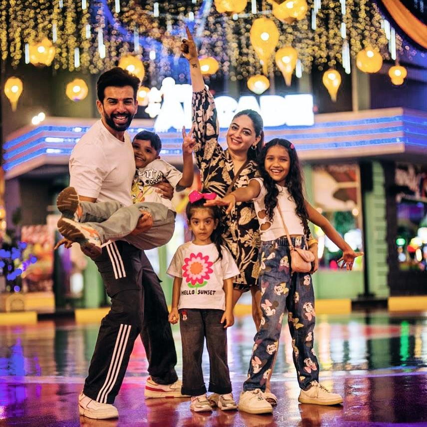 Mahhi Vij & Jay Bhanushali announce separation after 16 years of marriage; say 'we walk separate paths, no negativity attached to this decision'