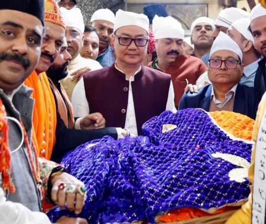 'Not justiciable': SC dismisses PIL challenging PM's ceremonial chadar offering at Ajmer Dargah