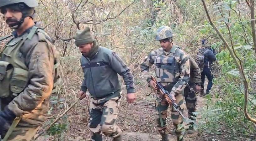 Pak drone attempt foiled as arms consignment recovered near Samba border Pak drone attempt foiled as arms consignment recovered near Samba border