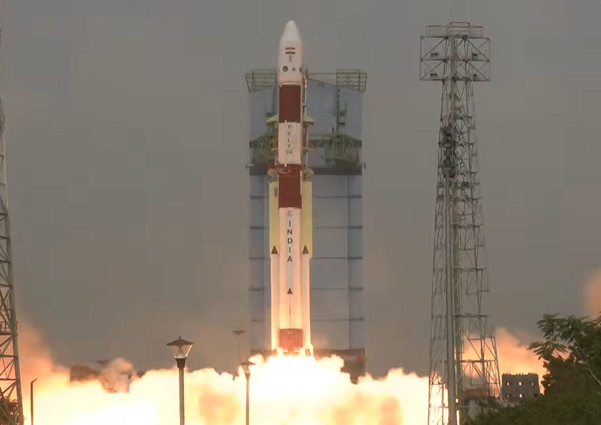 ISRO's PSLV-C62 makes 1st launch of 2026 with EOS-N1 satellite