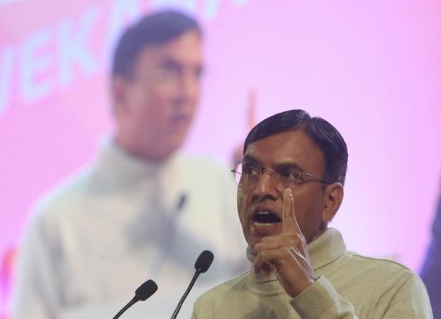 Govt asks online delivery platforms to drop '10-minute' commitments to protect gig workers' safety Govt asks online delivery platforms to drop '10-minute' commitments to protect gig workers' safety