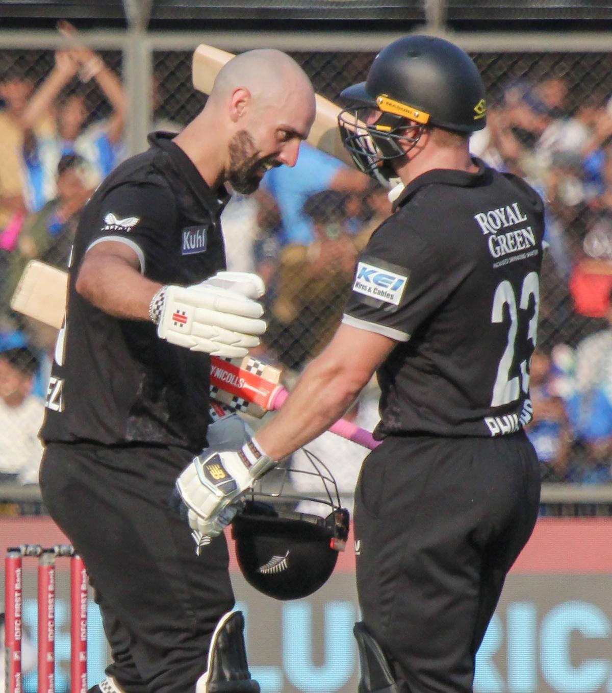 3rd ODI: Mitchell, Phillips centuries power New Zealand to 337/8 in series decider