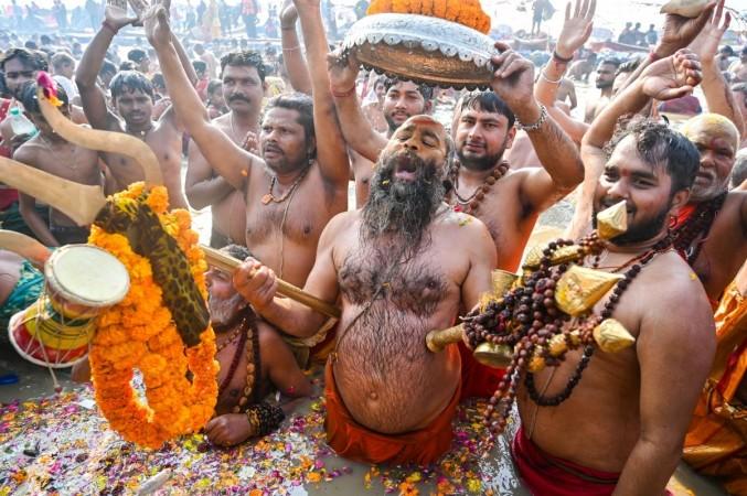Magh Mela row: Swami Avimukteshwaranand asked to justify 'Shankaracharya' title, faces notice amid clash at Mauni Amavasya