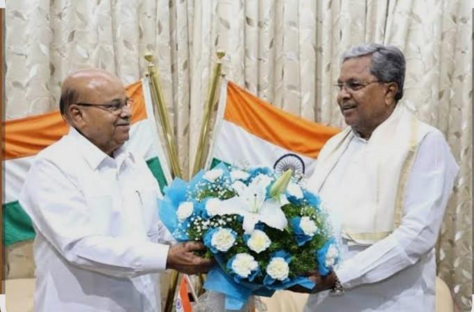 Siddaramaiah govt rejects K'taka Governor's demand to drop 11 paras from address; may move SC Siddaramaiah govt rejects K'taka Governor's demand to drop 11 paras from address; may move SC