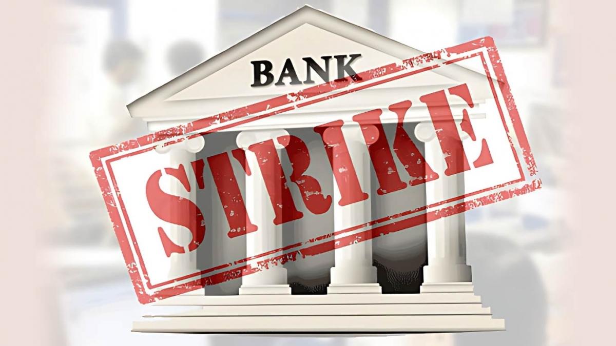 Public sector banks may face three-day disruption as unions call strike on January 27