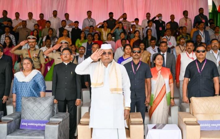 K'taka CM calls for 'protection' of Constitution, highlights guarantee schemes in R-Day message
