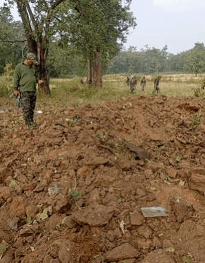 Security forces thwart major attack, recover live IEDs on road in Chhattisgarh's Bijapur Security forces thwart major attack, recover live IEDs on road in Chhattisgarh's Bijapur