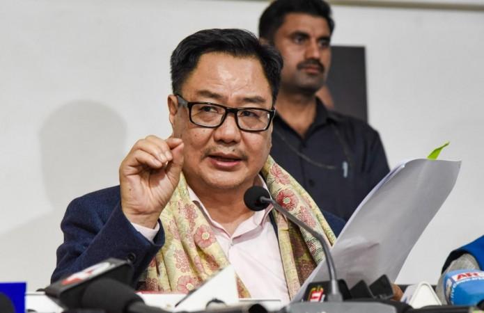 Kiren Rijiju shares new video, claims 20-25 Cong MPs abused LS Speaker, threatened PM
