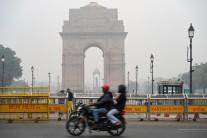 Delhi's air quality improves to 'moderate' as AQI drops to 183