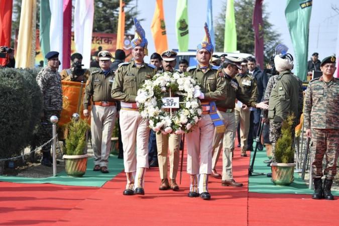 Wreath-laying ceremony, blood donation camp mark Pulwama remembrance in J&K