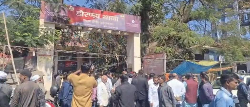 Young man dragged for kms by Mercedes in Ranchi, Jharkhand HC lawyer detained