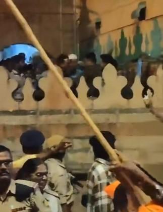https://data1.ibtimes.co.in/en/full/828793/prohibitory-orders-imposed-karnatakas-bagalkot-after-stone-pelting-during-shivaji-jayanti.jpg?h=420&w=800