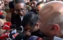 Kejriwal breaks down after court discharge in excise policy case; Sisodia consoles him