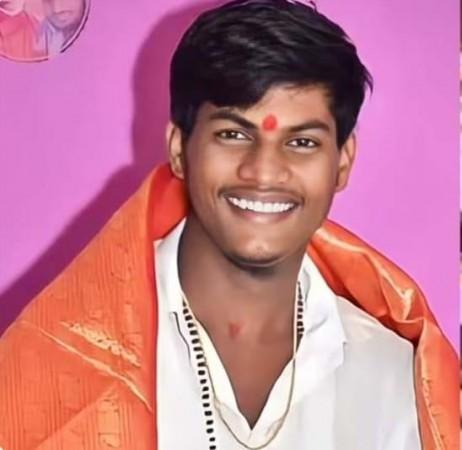 POCSO case against Yadgir 'godman': Quash petition filed before HC, devotees give 2 days to withdraw case POCSO case against Yadgir 'godman': Quash petition filed before HC, devotees give 2 days to withdraw case