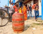 Govt invokes Essential Commodities Act to ensure uninterrupted LPG supply