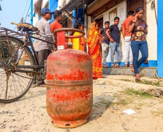 Govt invokes Essential Commodities Act to ensure uninterrupted LPG supply