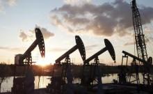 Oil prices plunge 30 pc from record high, slip below $90 a barrel