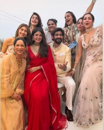 Kritika Kamra-Gaurav Kapur lock lips, get cosy on terrace after wedding; Farhan Akhtar, Yuvraj Singh, Virender Sehwag dance as bride & groom's entry