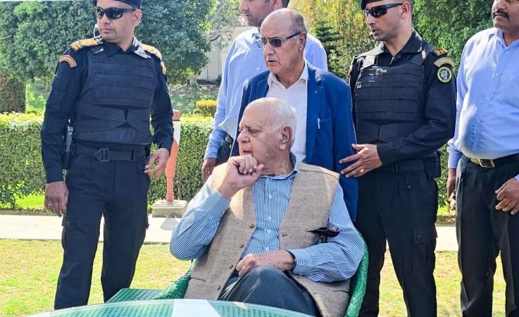 Have never harmed anyone, see no reason why anyone should try to harm me: Farooq Abdullah