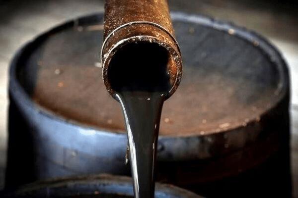 Oil prices rise over 4 pc amid supply concerns as Iran rejects US talks