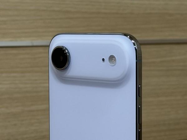 iPhone Air review
