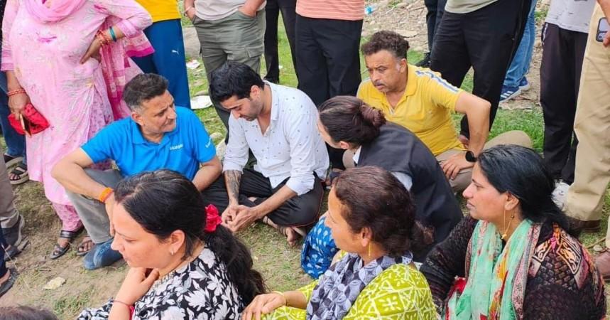 Local MLA and BJP leader Divyani Rana with the ill-fated of Nagrota tragedy. Nagrota tragedy