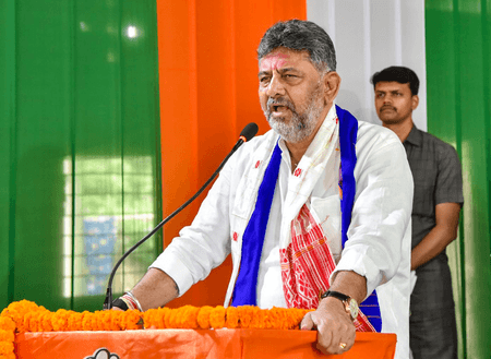 K'taka bypolls: Shivakumar hits back at 'family politics' charge