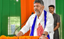 K'taka bypolls: Shivakumar hits back at 'family politics' charge