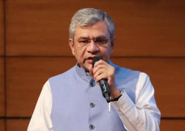 Indian Railways modernising coaches to boost passenger comfort and safety: Ashwini Vaishnaw Indian Railways modernising coaches to boost passenger comfort and safety: Ashwini Vaishnaw