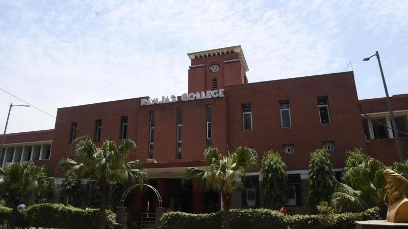 Delhi University bomb threat: Ramjas College, Miranda House evacuated after threat emails trigger massive security search