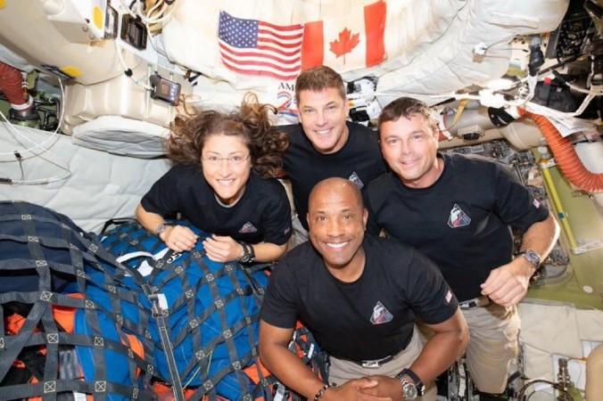 Artemis II crew