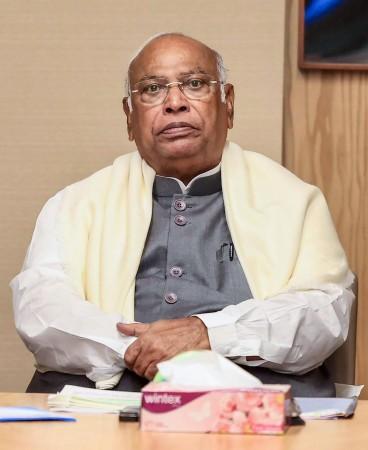 Kharge seeks all-party meet in reply to PM's letter, says govt 'hurrying' on Women Reservation Bill