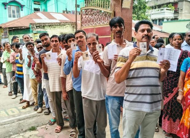 Bengal polls: Polling process overall peaceful; 18.76 pc voting in first two hours Bengal polls: Polling process overall peaceful; 18.76 pc voting in first two hours