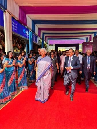 Finance Minister calls for seamless KYC across  financial sector at SEBI event