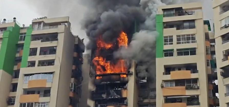 Massive blaze engulfs 8 flats in multi-storey building in Ghaziabad's Indirapuram