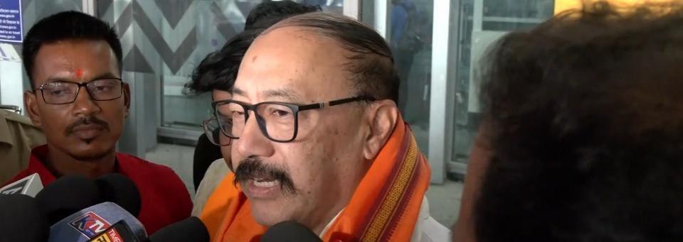 It doesn't matter whether Mamata resigns or not, new CM will take oath tomorrow: Harsh Vardhan Shringla It doesn't matter whether Mamata resigns or not, new CM will take oath tomorrow: Harsh Vardhan Shringla