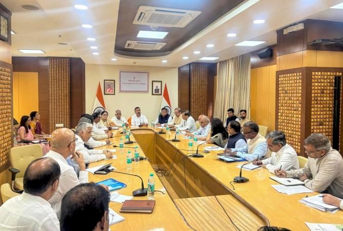 Bengal govt intensifies crackdown on cow smuggling; Suvendu Adhikari cabinet clears BSF fencing land
